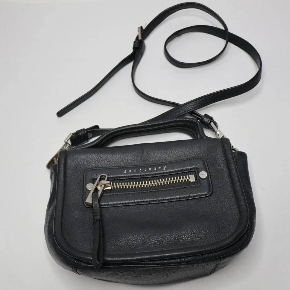Sanctuary‎ Hero Signature Flap Shoulder Bag Black Leather Zip Small Crossbody